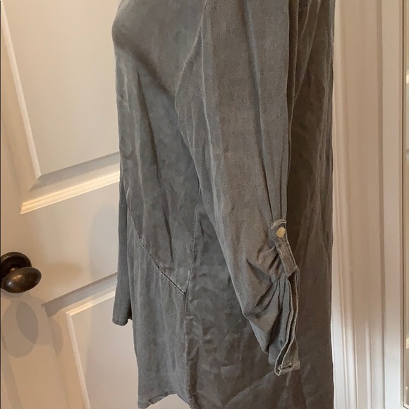 Silk Grey Pistache Blouse - Picture 4 of 5